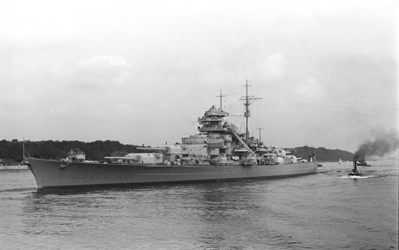 24 mai 1941 Le « Bismarck » coule le « Hood » schlac10