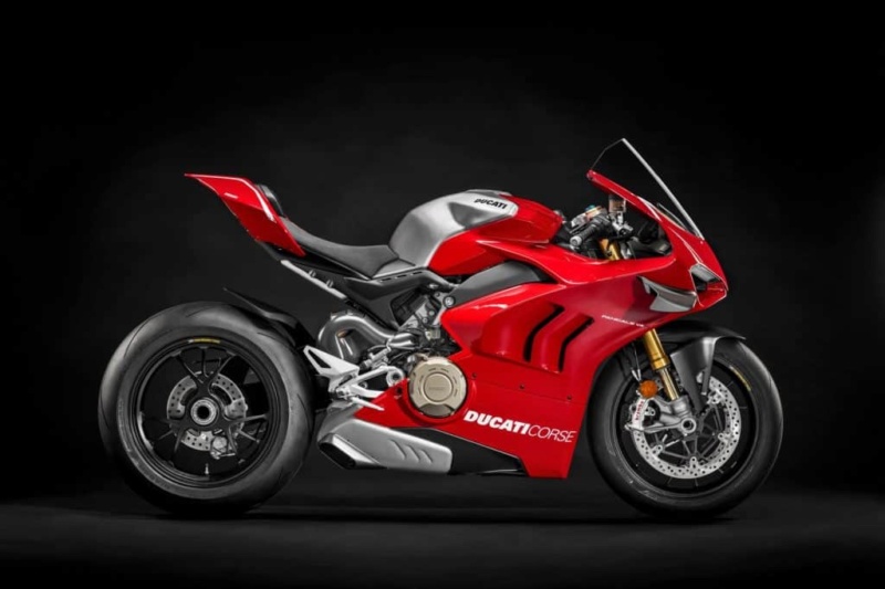 https://i71.servimg.com/u/f71/13/75/80/37/ducati12.jpg